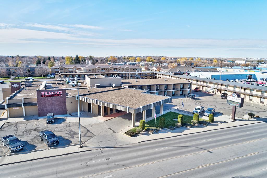 El Rancho Hotel Williston Exterior photo