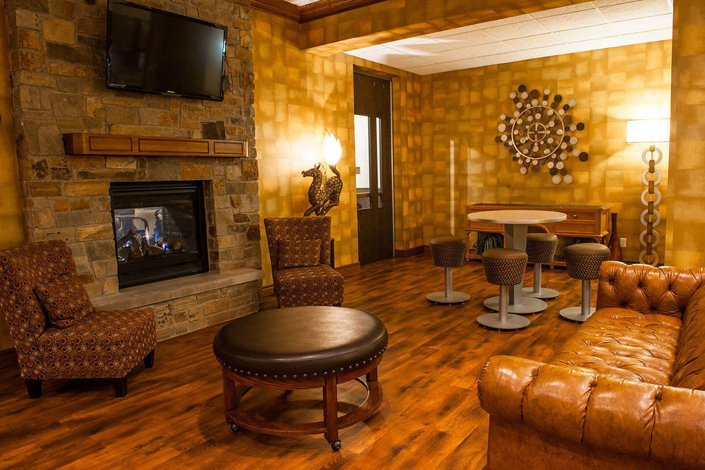 El Rancho Hotel Williston Exterior photo